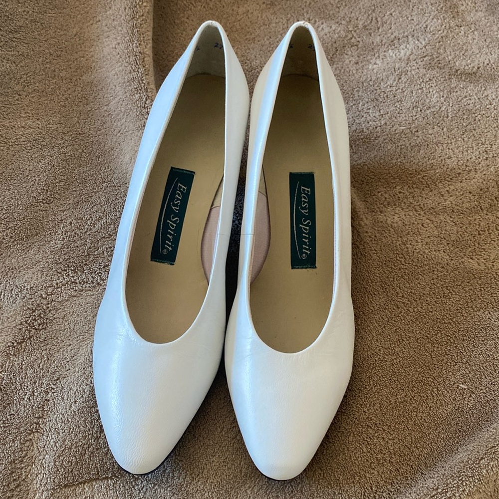 Easy Spirit Womens Vintage Heels